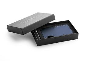 Blauwe DADLIFE cardholder – aluminium pasjeshouder met RFID-bescherming